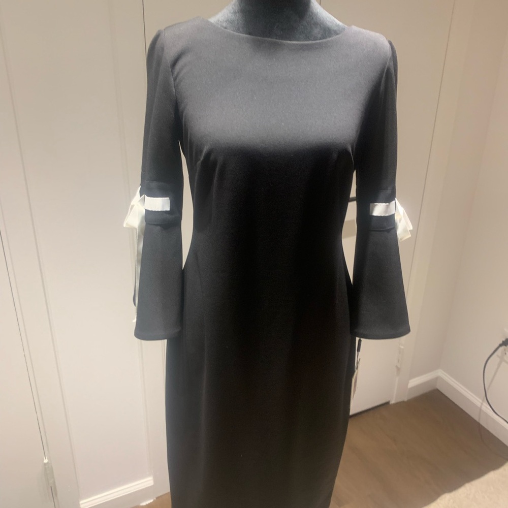 Calvin Klein, three-quarter bell, sleeve black dress with white piping, 6, NWT